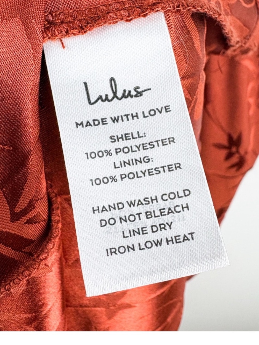 Lulu’s Regal Romance rust floral jacquard pleated satin midi dress. Size M. - Picture 5 of 7